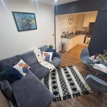 The Hidden Gem Of Leeds With Parking - Sleeps 4 * Leeds (West Yorkshire)